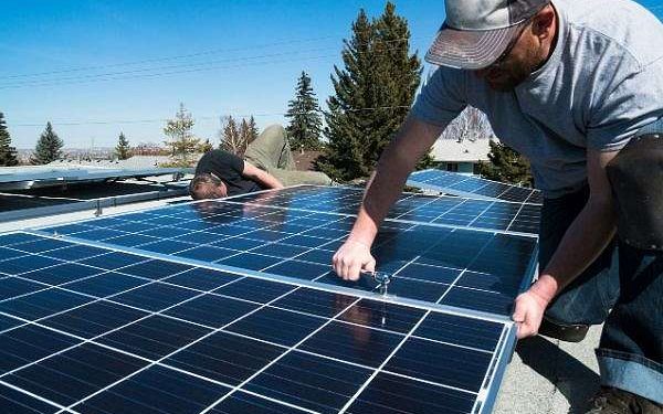 URW to go solar to cut carbon at retail complexes