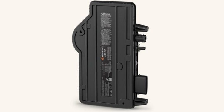 Enphase enters commercial market with new three-phase microinverter