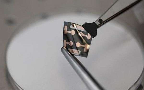 HKUST advances nanoscale research to enhance perovskite solar cell efficiency